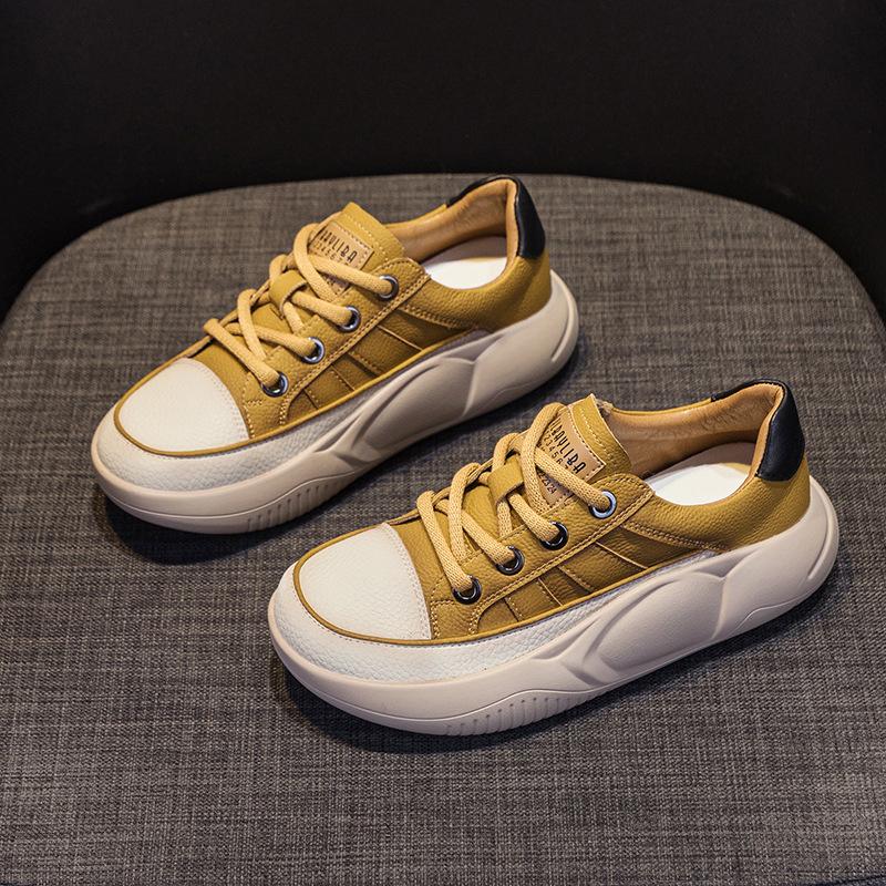 Inner height increase 4cm 2025 summer new leather surface retro soft sole thick sole fashion sports versatile hollow casual shoes