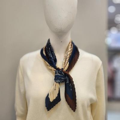 Vestibelly Pleated Dye Scarf BH-A20040