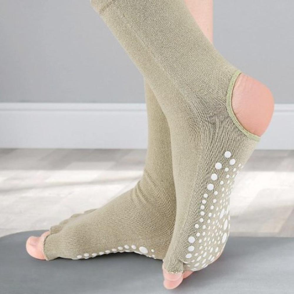 Cotton Hosiery Sport Five Finger Socks Adhesive Anti Slip Particles Short Cotton Socks  Girls