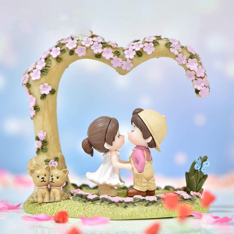 1 Pair Dancing Couple Miniature Desktop Home Decor Cake Ornament Gifts Dollhouse
