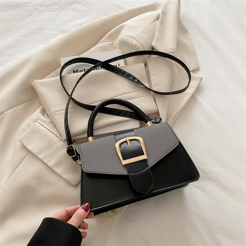 

Сумка премиум-текстуры женская 2025 новый стиль портативная в зарубежном стиле универсальная одноплечевая сумка-мессенджер тренд чёрный