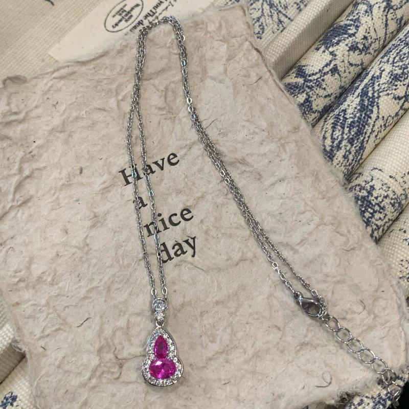Rhinestone Rose Red Gourd Necklace: Fortune & Prosperity Pendant On Thin Clavicle Chain - Elegant National Style Jewelry for Women