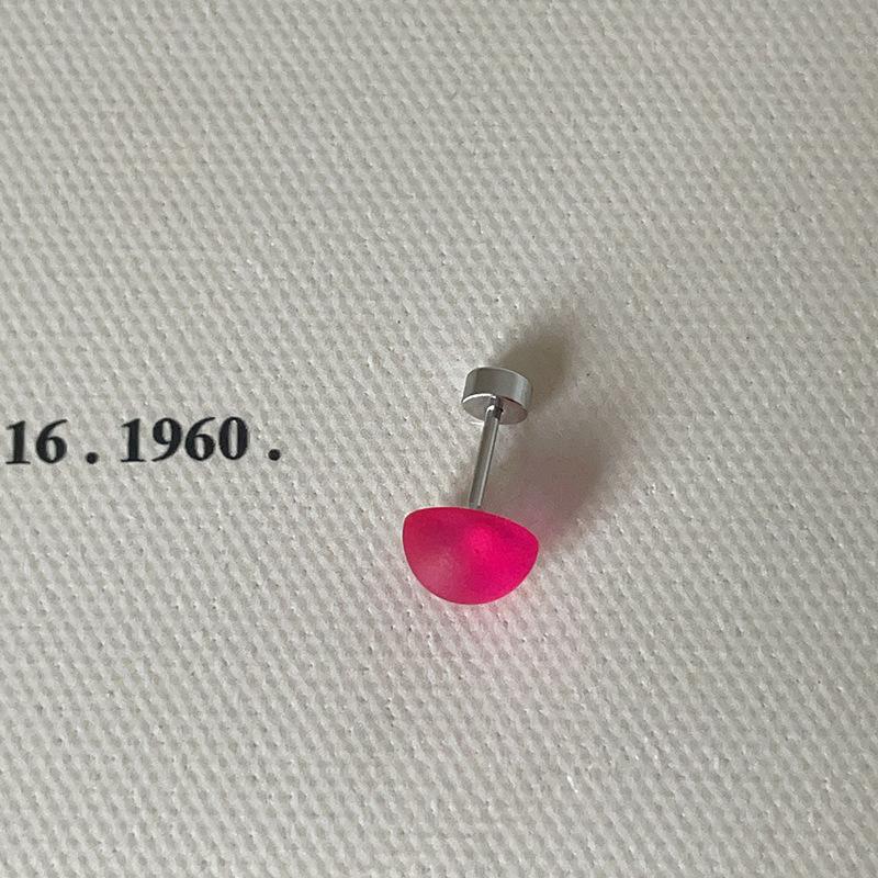 

Матовая текстура, цветная помадка, круглые гвоздики для ушей, простой и универсальный женский темперамент, винты из титановой стали, кохлеарные серьги, серьги.