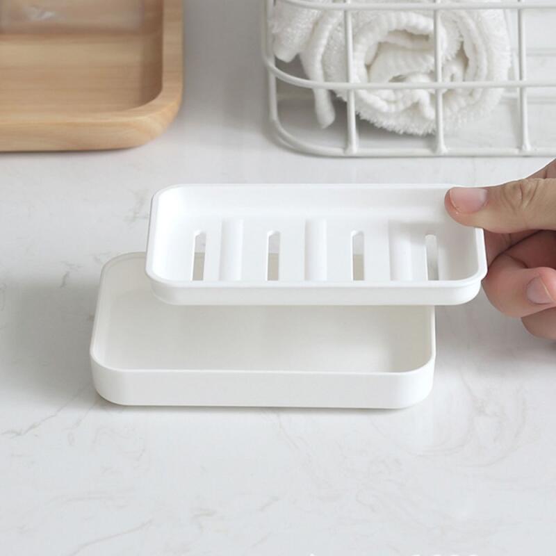Matte, water-draining soap dish