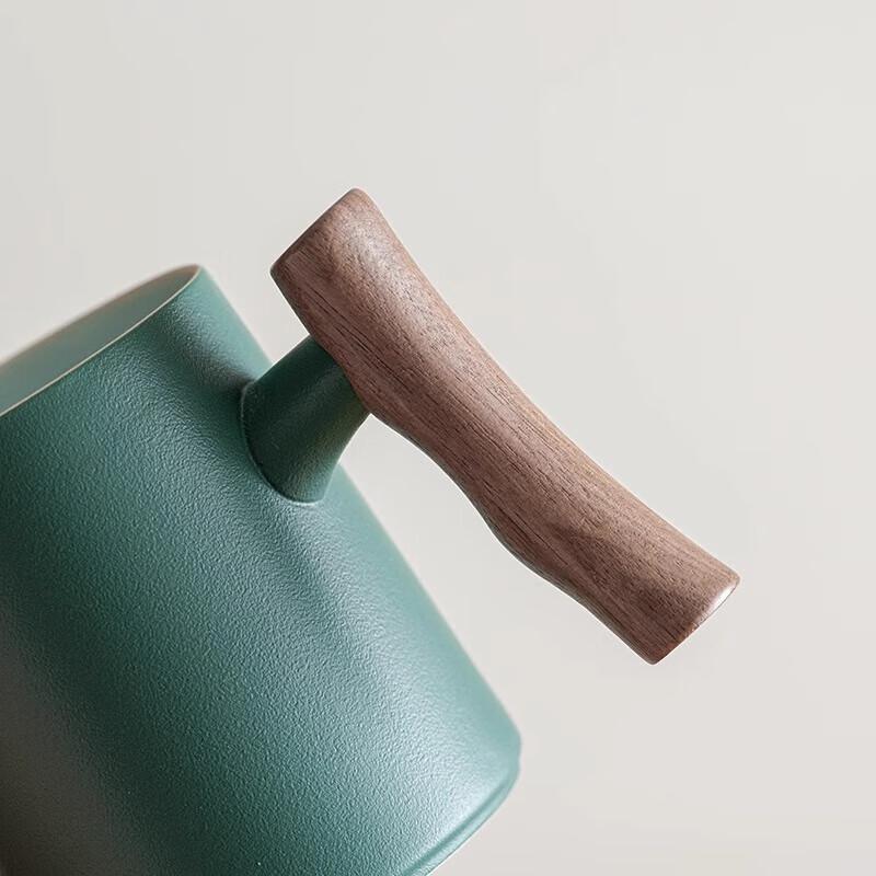 Wooden Tea Mug with Crystal Filter Gift Set