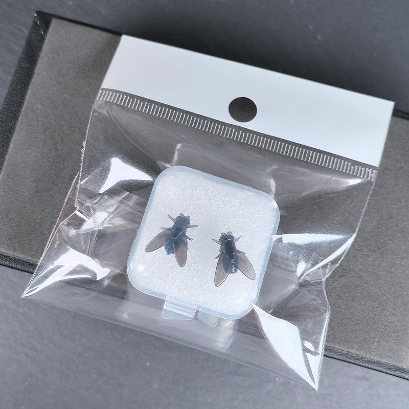 Мини-серьги-гвоздики  Черная муха : Забавные, Минималистичные, Креативные Серьги в Стиле TikTok