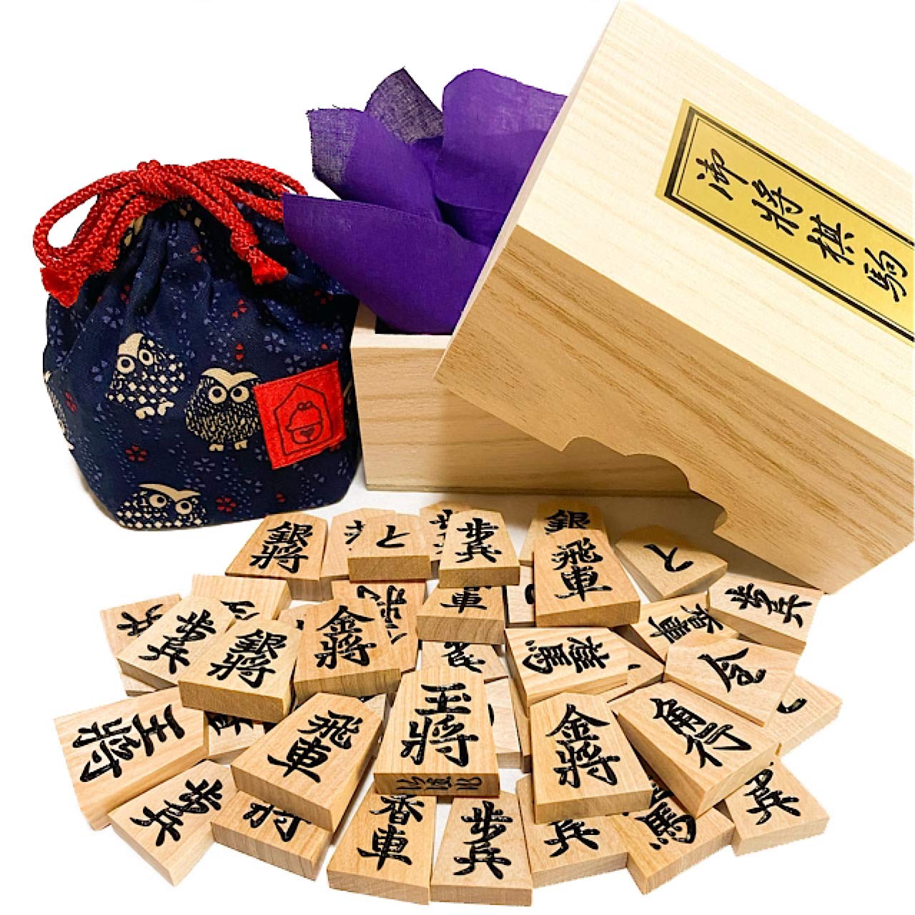 Tendō Shogi Pieces, Senka-made, Axe-Breaking (Onoore) Carved Shogi Pieces, and Suzukado Original Piece Bag (Owl Pattern)
