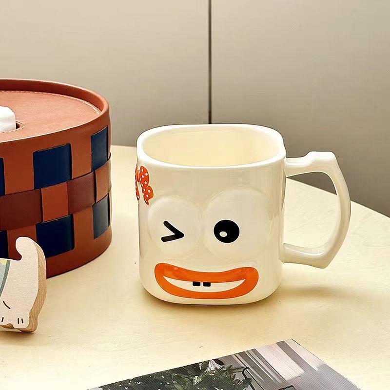 Birthday gift water cup household strange ghost mug with lid ceramic cup for girls gift water cup