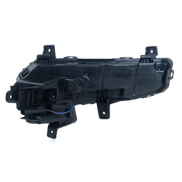 Шевроле Малибу XL (2016-2018) Светодиодные дневные ходовые огни и противотуманные фары справа спереди None