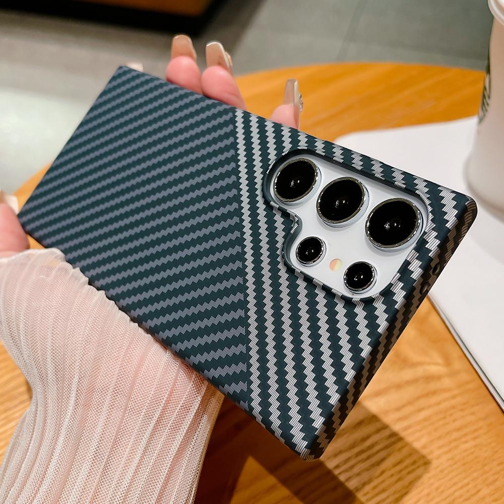 Luxury Ultra Thin Carbon Fiber Textured Phone Case For Samsung Galaxy S25 S24 Ultra S23 Plus S22 Note 20 Shockproof Hard Cover