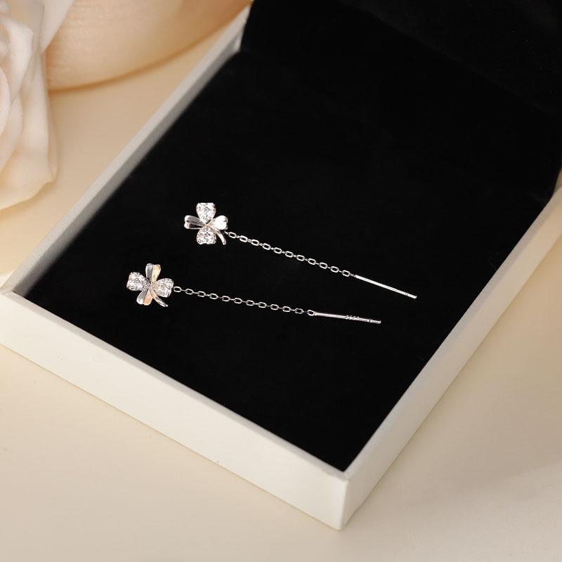 Four-leaf Clover Earrings Korean Version of Versatile Small Fragrant Earrings, Fringed Earrings, Temperament Earrings