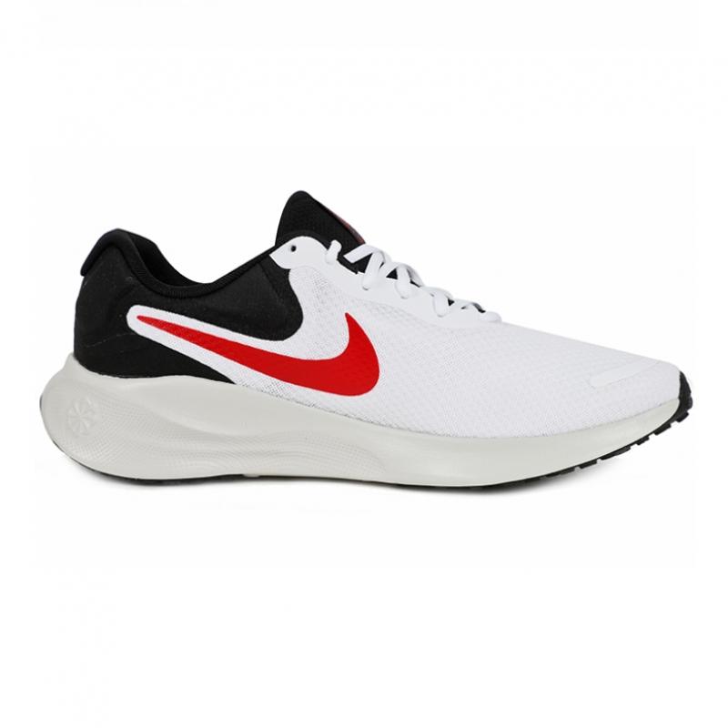 Nike Revolution 7