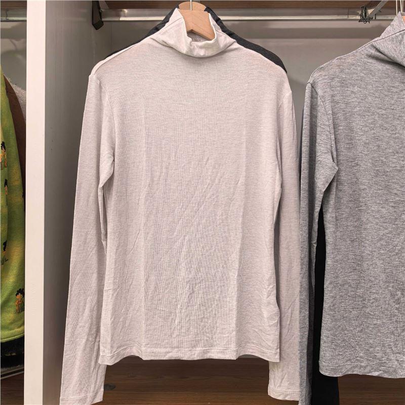 

URAZ Women s High Neck Slim Fit Long Sleeve Autumn Top Medium світло-бежевого кольору