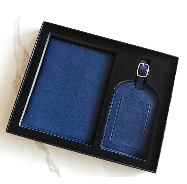 

Custom Name Travel Gift Box Set Engrave Logo Letters Passport Cover Luggage Tag Dropship Personalize Present Travel Aaccessories Темно-синій