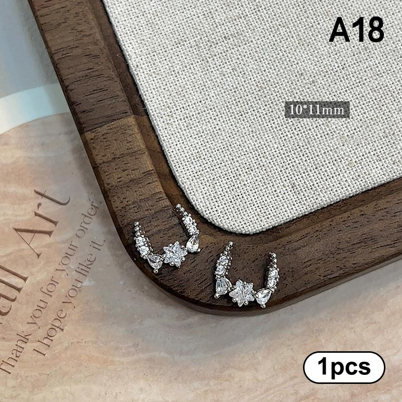 1Pcs Luxury Sparkle Zircon Crescent Shape Pendant Silver Alloy Nail Art  Jewel Decorations Manicure Ornaments