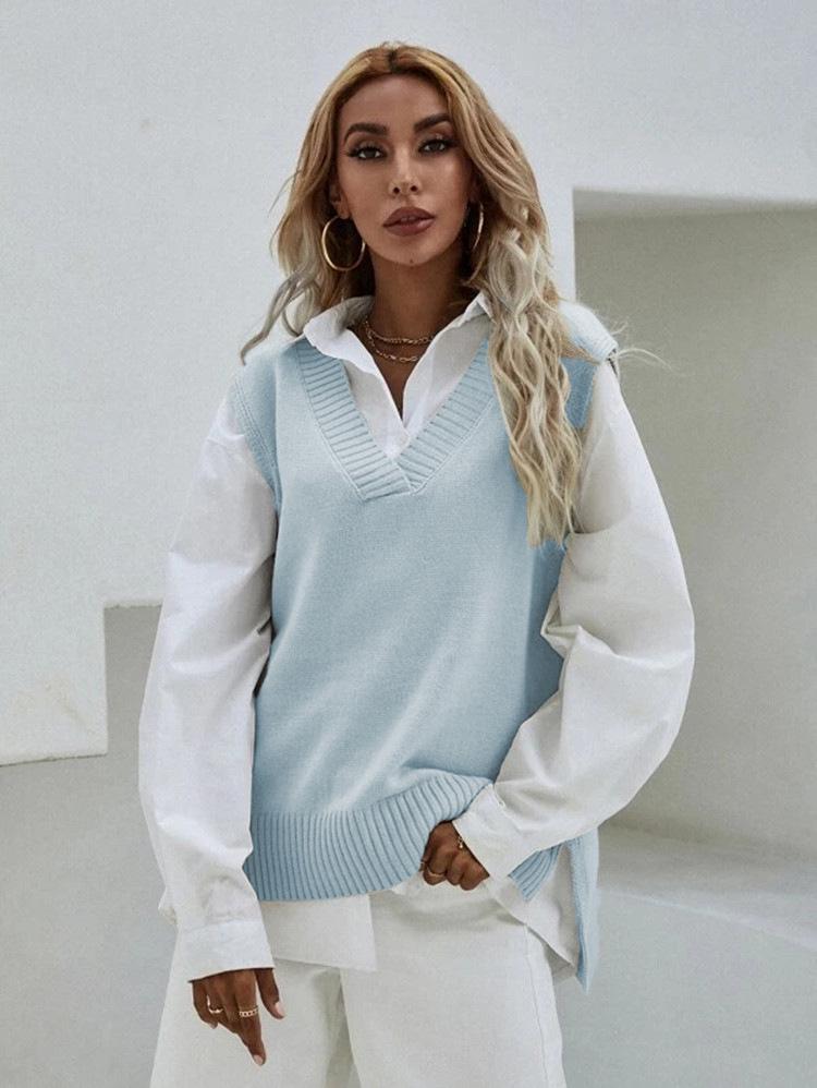 Dámská úzká bezrukávová vesta se svetrovým úpletem s výstřihem do V - Jarní kolekce