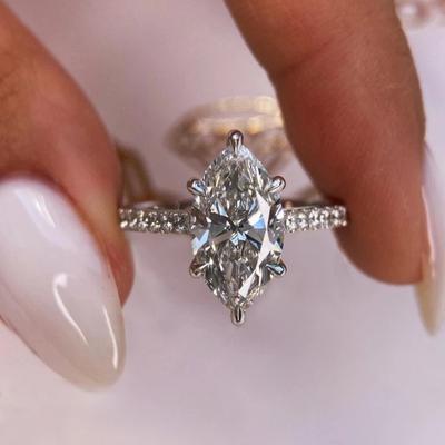 Bague Marquise en Argent 925 pour Femme avec Diamant Moissanite Réelle 2ct Fête d'Anniversaire Bijoux Fins de Luxe Haute Qualité