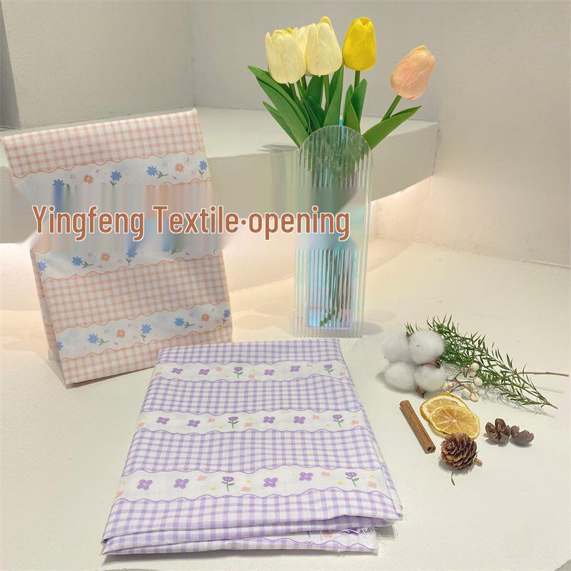 100% Cotton Digital Print Plaid Floral Fabric for Handmade Bags, Tablecloths, Clothing, and Wearables for Women and Children