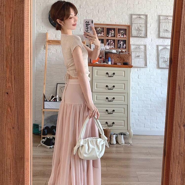 

Летний дизайн 2025 года: Женская универсальная трикотажная футболка с открытой спиной, завязками, облегающего кроя, с прямыми плечами Small