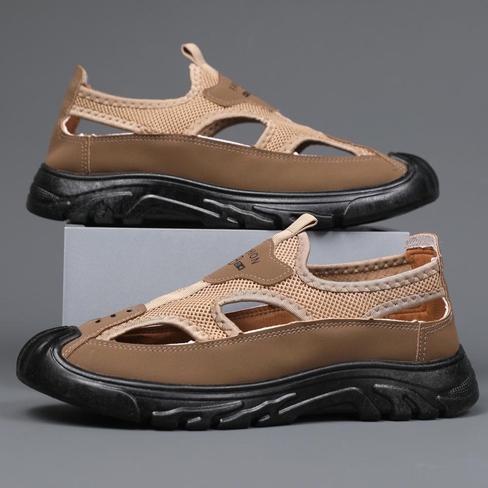 Men's Sandals Summer Hollow Hole Shoes Outdoor Non-slip Breathable Casual Pig Cage Shoes Men's One-pedal Beach Shoes