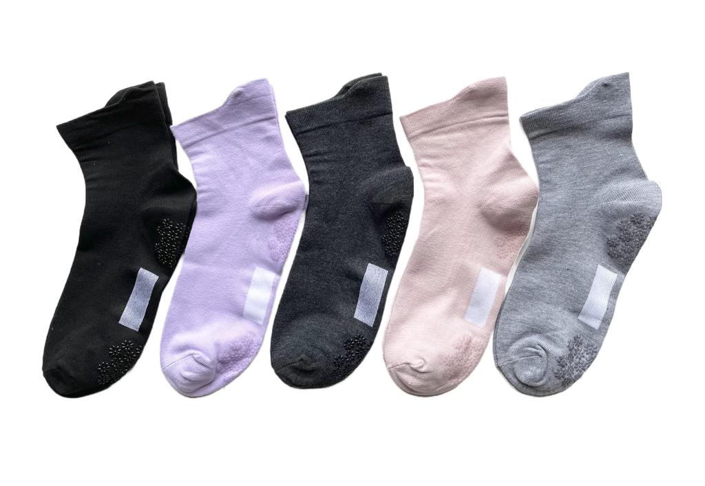 Socks with Easy to Put on with One Suitable for Nursing and 5 C95 Women's Non-Slip Backing, Name-Writable, Hand, Care, Facilities, Hospitals, Colors,