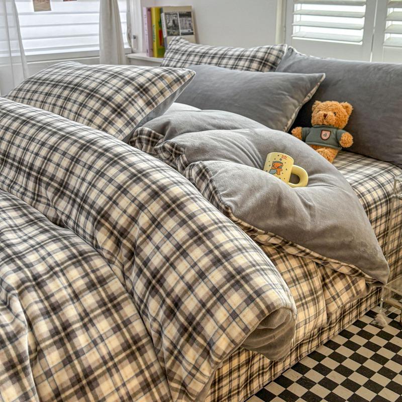 Winter Milk Fleece Bed Four-piece Set Thickened Coral Fleece Bed Sheet Quilt Cover Three-piece Bedding