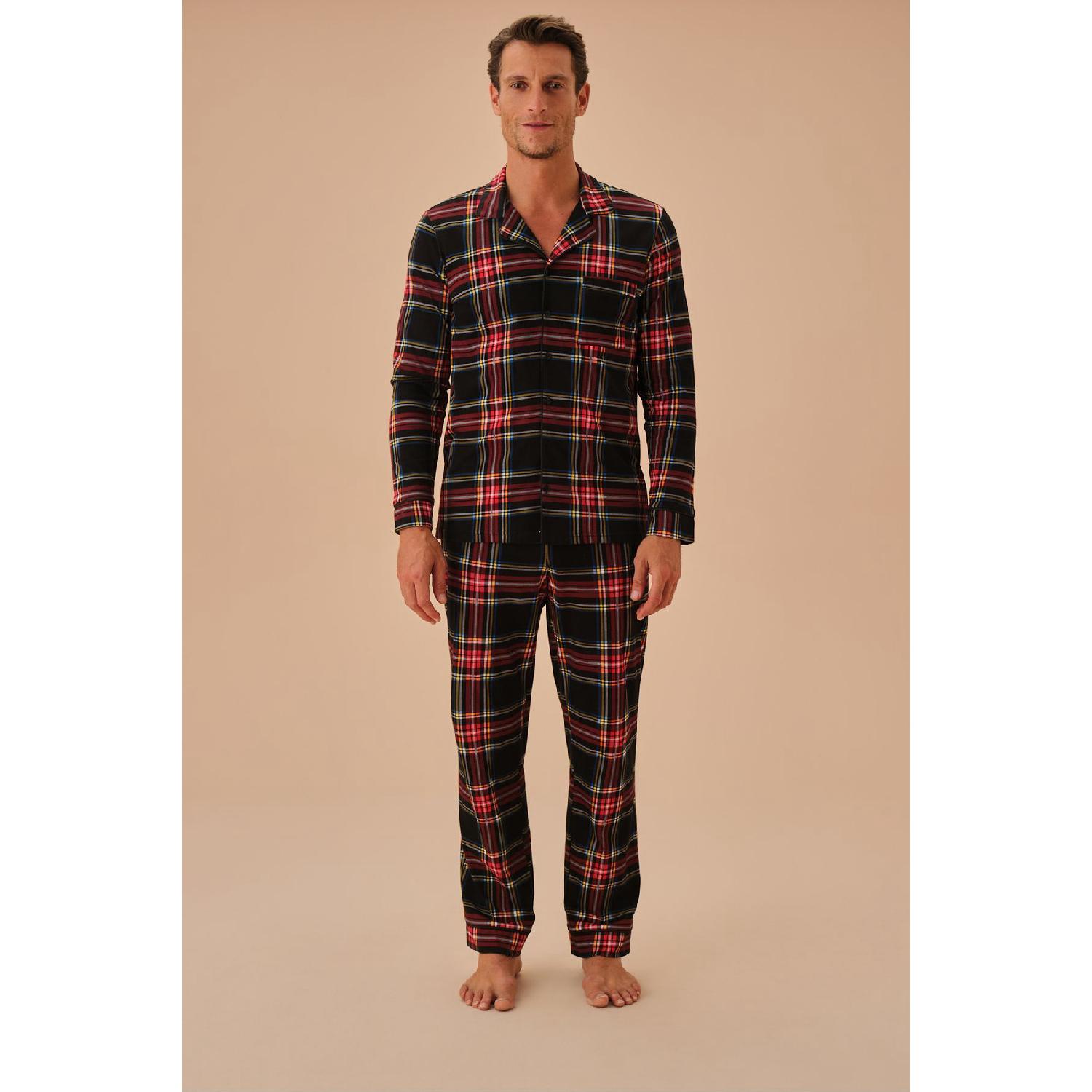 

Snowbell Men s Masculine Pajama Set M
