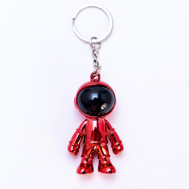 3D Astronaut Keychain: Trendy Car Pendant & Bag Accessory for Men and Women