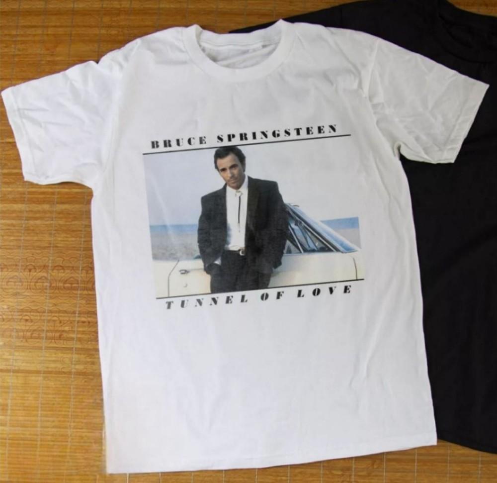

Брюс Спрингстин - Tunnel of Love Белая Унисекс Футболка , Графическая футболка M