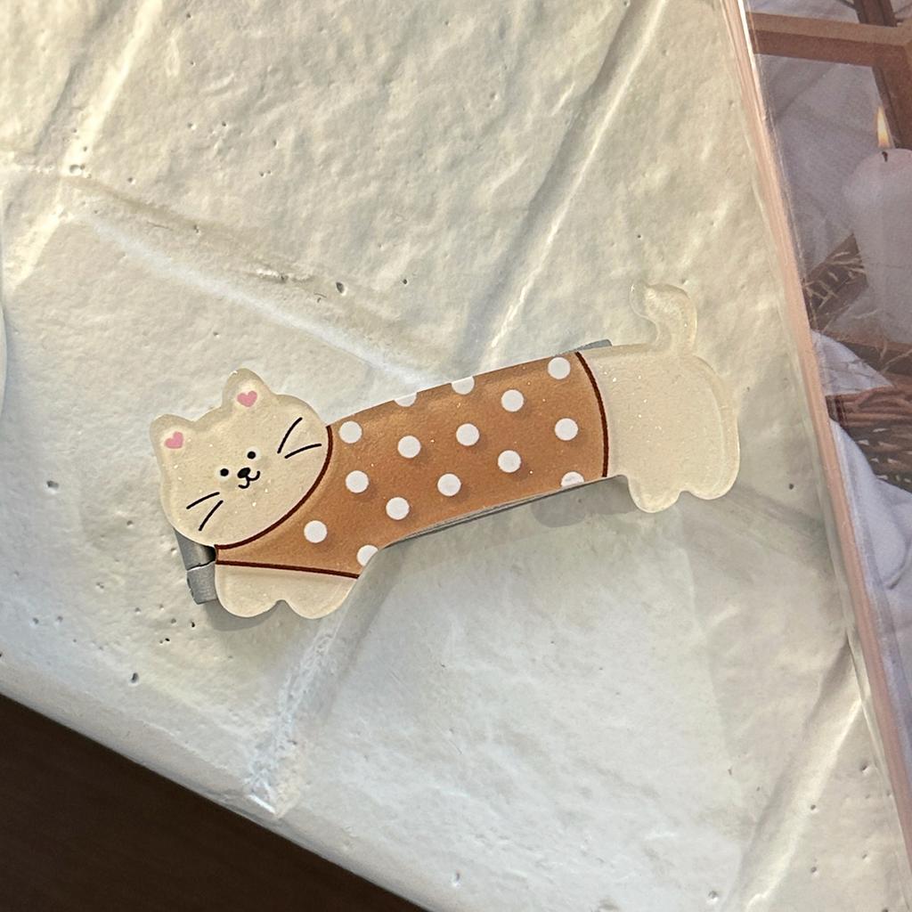 Cute cat puppy metal holder, mobile phone case, lazy holder, ultra-thin paste mobile phone holder, portable hard cartoon