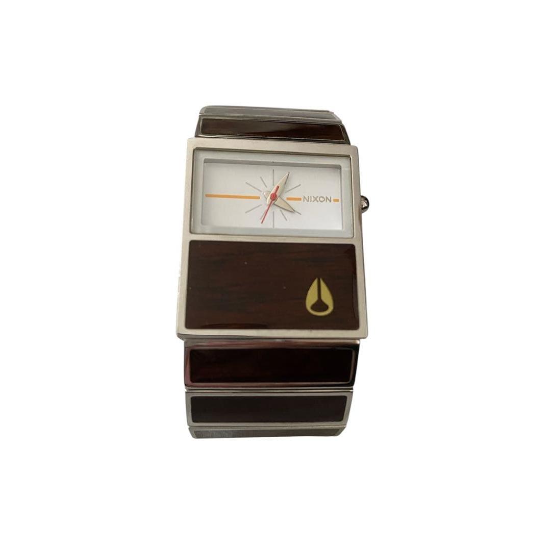 Used NIXON MAX AND RELAX THE CHALET Wood style clock