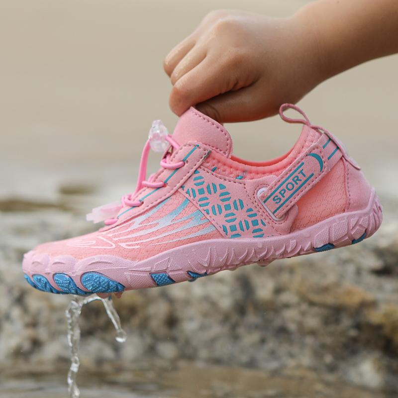 Barn Vann Sko Barn Aqua Sko Drenering Strand Sports Sandaler Hurtigtørkende Svøm barbeint Vade Båtliv Dykking Surfing joggesko