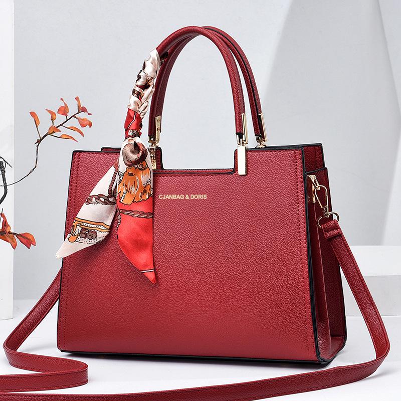 Elegant Red Crossbody Handbag for Weddings - Ideal for Mother of the Bride