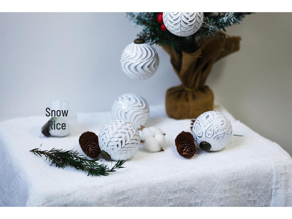 Retro Christmas Ornament Set - 12 Pieces, 8cm Holiday Decoration Balls for Tree