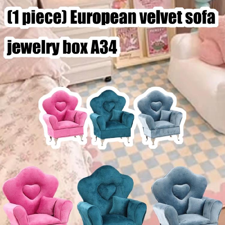 Velvets Jewelry Organizers Portable Sofa Shape with Partitioned Sections Space Saving Jewelry Travel Case for Easy Access