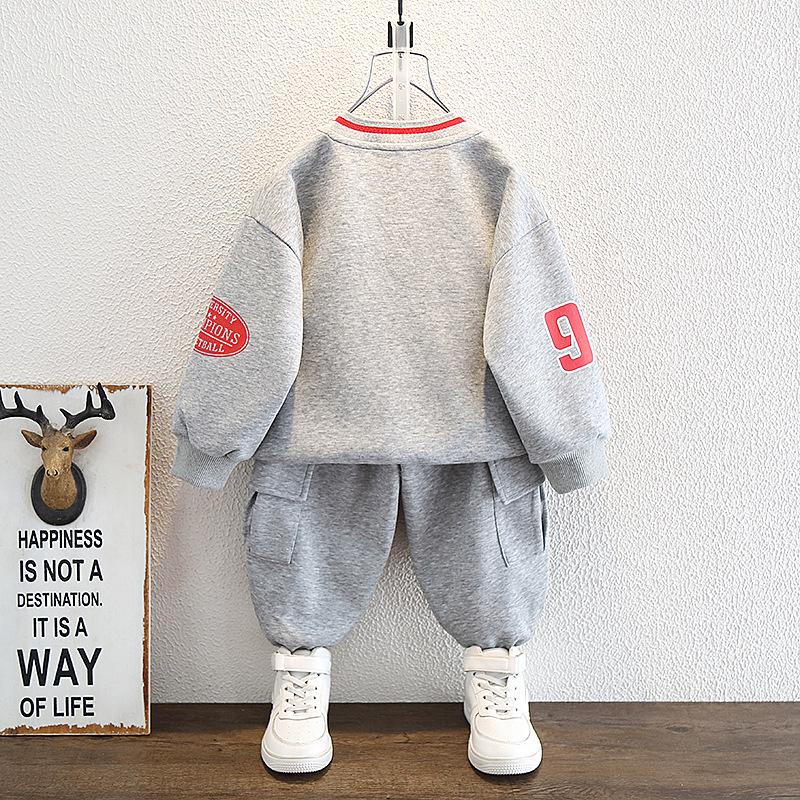2025 Jungen Koreanischer Stil Frühling & Herbst Sportbekleidungsset | Trendiges Kinder-Mode-Outfit