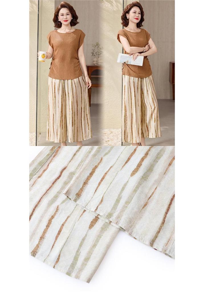 Elegante Camiseta de Verano Reductora de Edad para Mujeres de Mediana Edad y Mayores