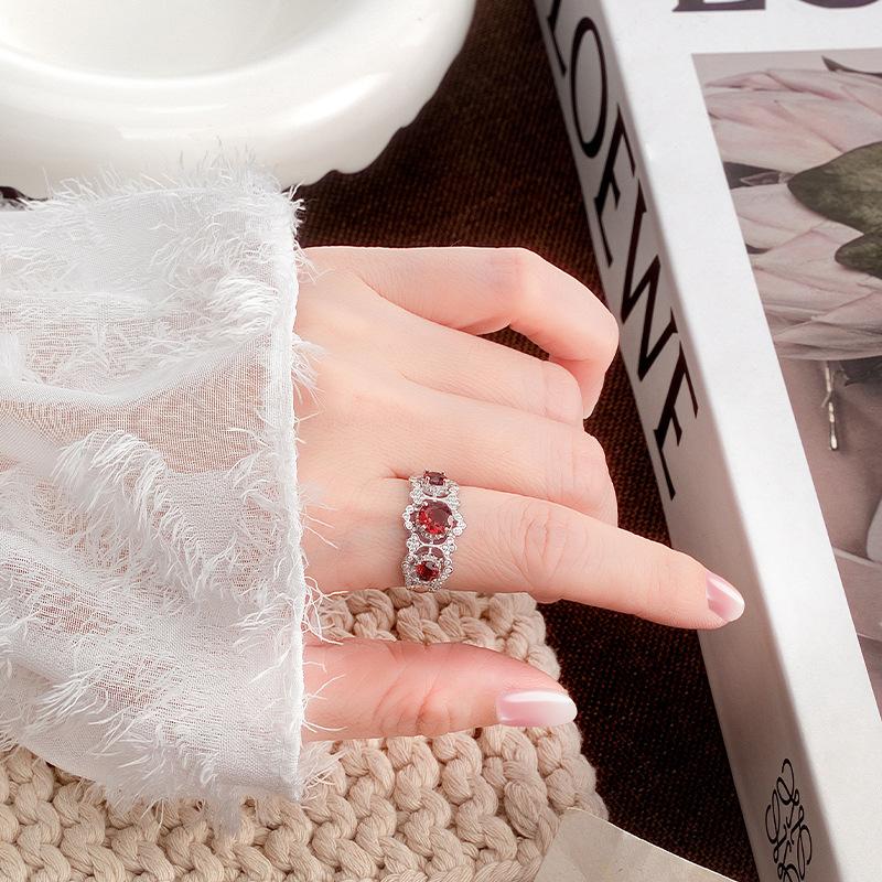 S925 Sterling Silver Ring Female Court Lace Design Inlaid with Natural Garnet Topaz Crystal Jewelry