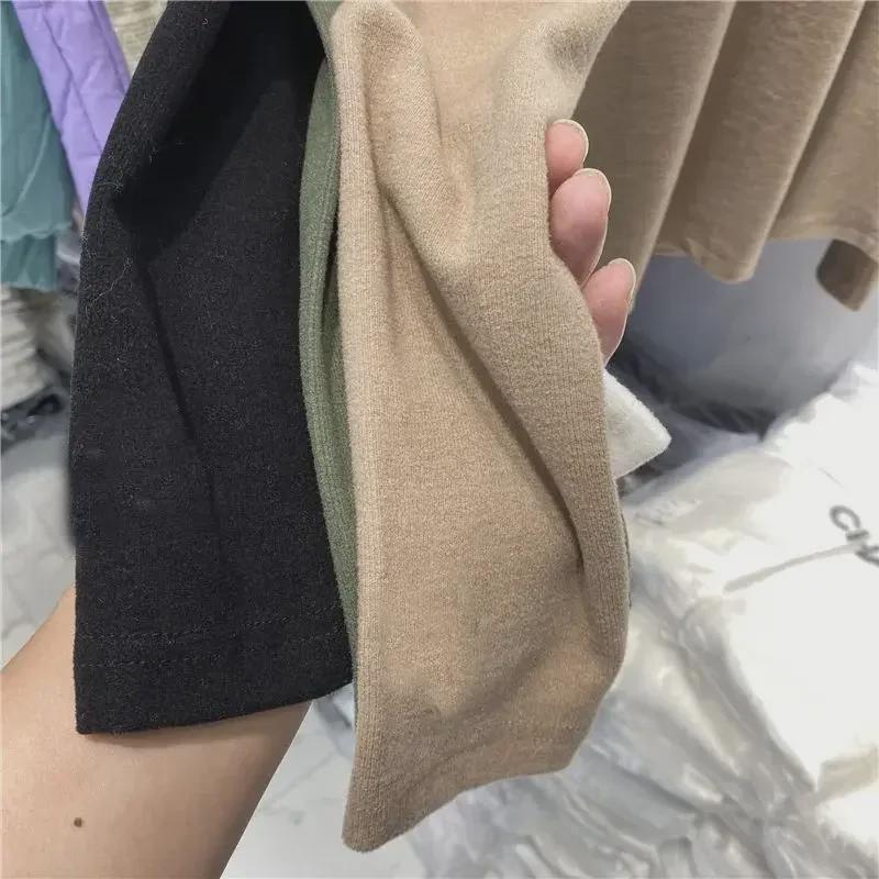 Dámské vyšívané sametové tričko s dlouhým rukávem – Oboustranné, kulatý výstřih, zateplené pro podzim/zimu