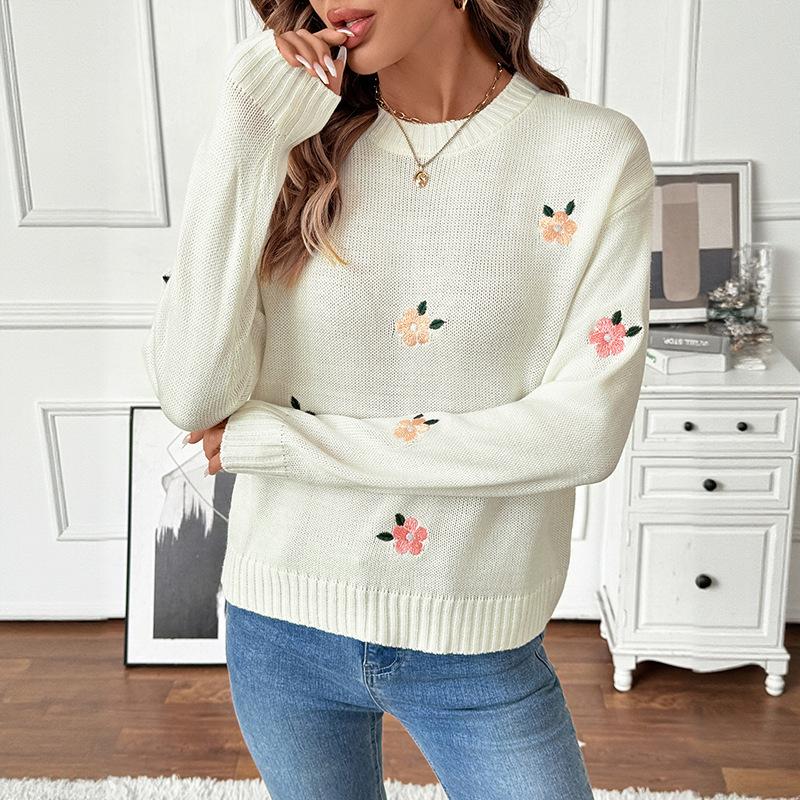 Autumn and Winter Fresh and Sweet Round Neck Pullover Sweater for Women