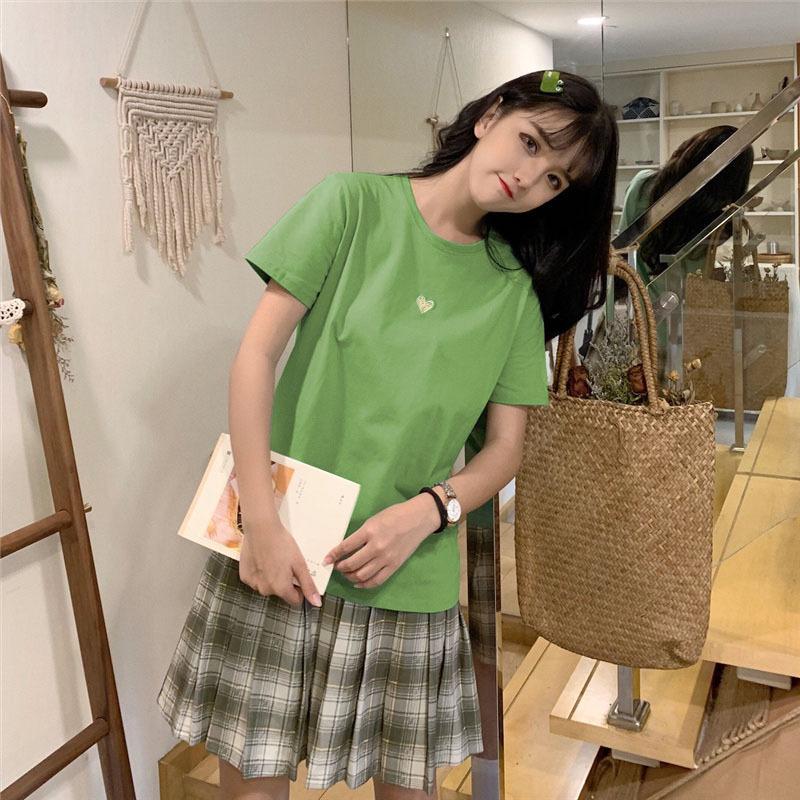 Heart-shaped Embroidered Short-sleeved T-shirt for Women In Summer New Loose Women's Base Shirt Top for Women