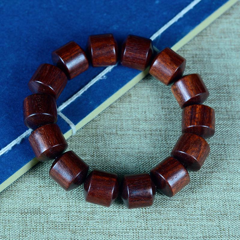 Bracelet Abaque Bois de Santal Rouge, Vert et Violet avec Perles de Jujube et Espaceurs Articulés en Bambou - Design Unisexe