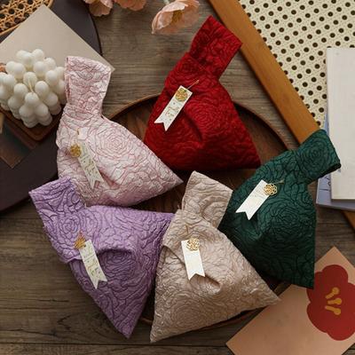 Fashion Chinese Style Candy Gift Bag Handheld Flower Candy Storage Pouches Cloth Gift Storage Bag Engagement Gift