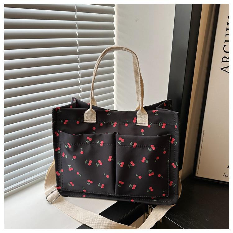 Fashionable 2024 Autumn Printed Canvas Tote Bag Large Capacity Ideal For School And Everyday Carry чёрный