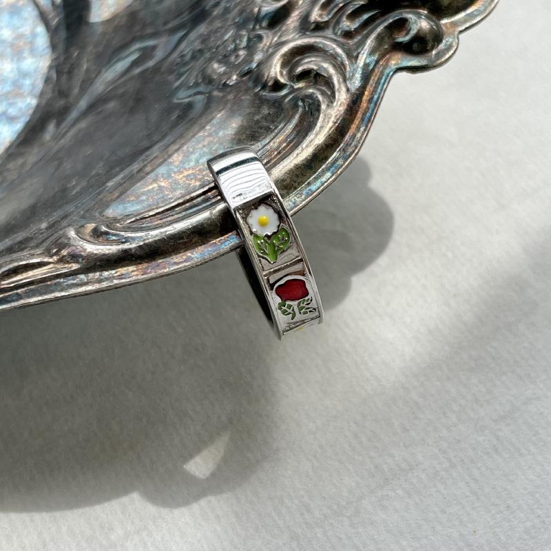 Beautifully Crafted Adjustable Daisy Rose Dripping Glaze Ring For Women With Trendy Design