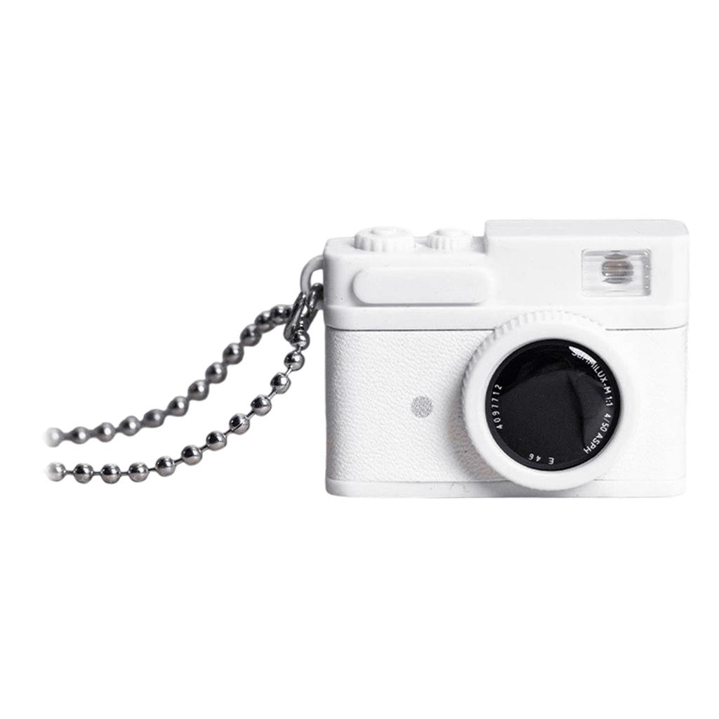 Creative Mini DSLR Camera Glowing Keychain Featuring Flashing Sound Effect Perfect Gift for Photography Fans and Celebrations
