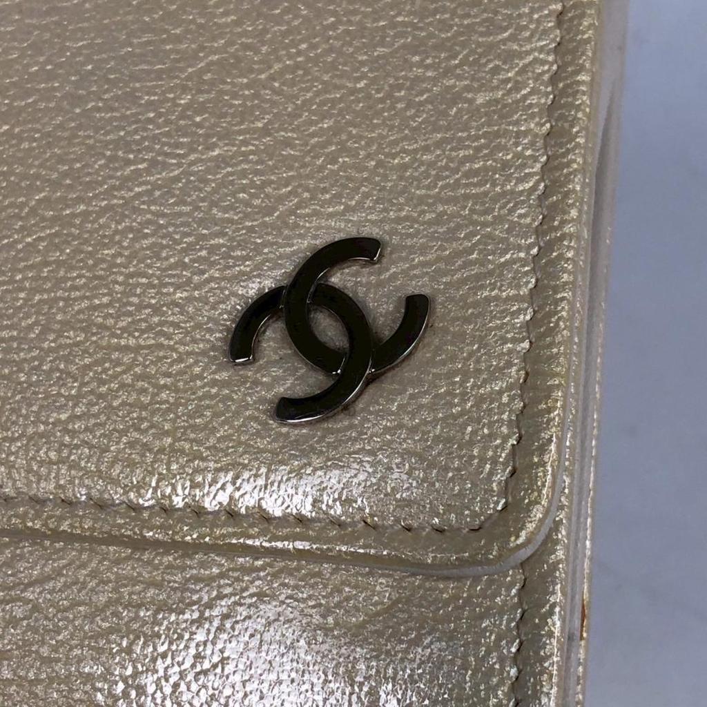 Used CHANEL Medium Wallet Bifold Coco Mark Silver