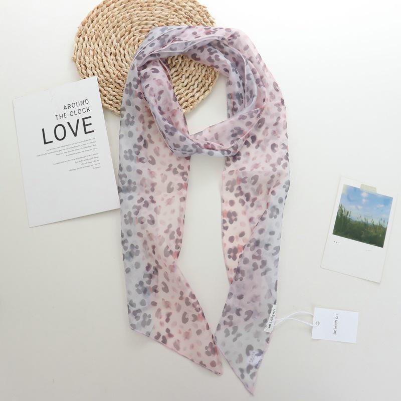 2025 Nische Persönlichkeit Colorblock Seidenschal: Vielseitiges und modisches dünnes Krawattenband-Accessoire für Damen