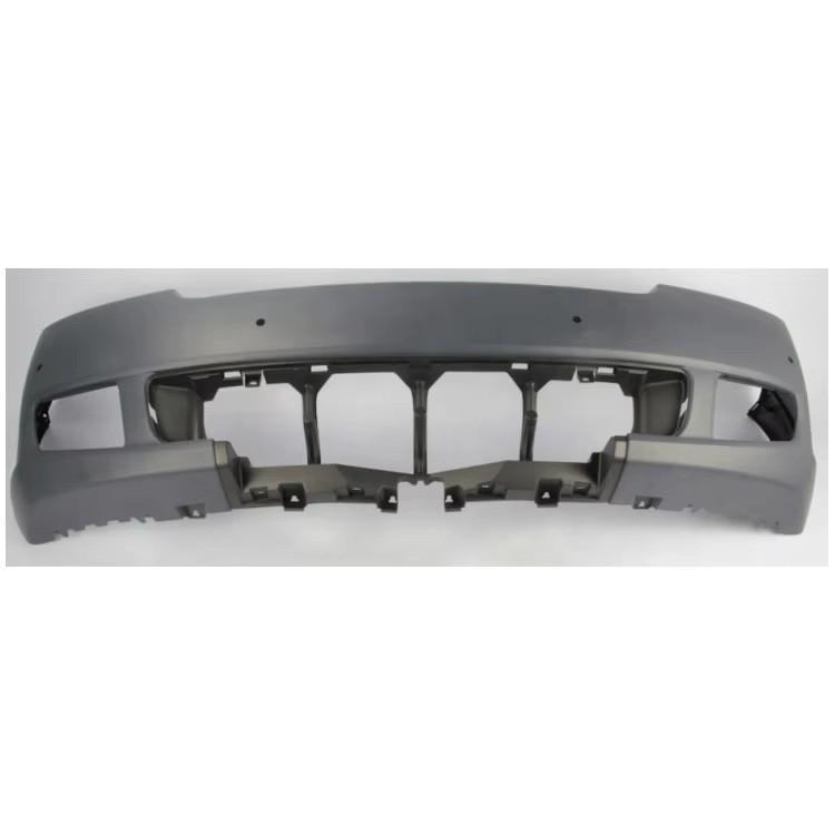 LR017330: Compatible with Land Rover Range Rover Vogue front bumper.