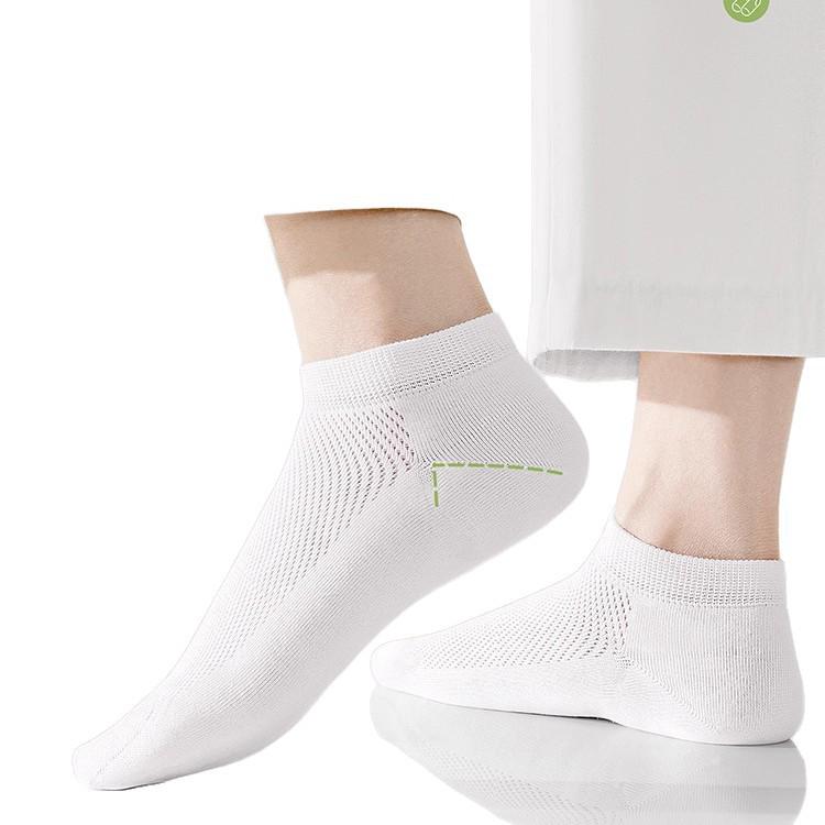 Disposable Unisex Compression Socks: Breathable, Sweat-Absorbent, Wash-Free for Military Training, Business Trips, and Daily Use.